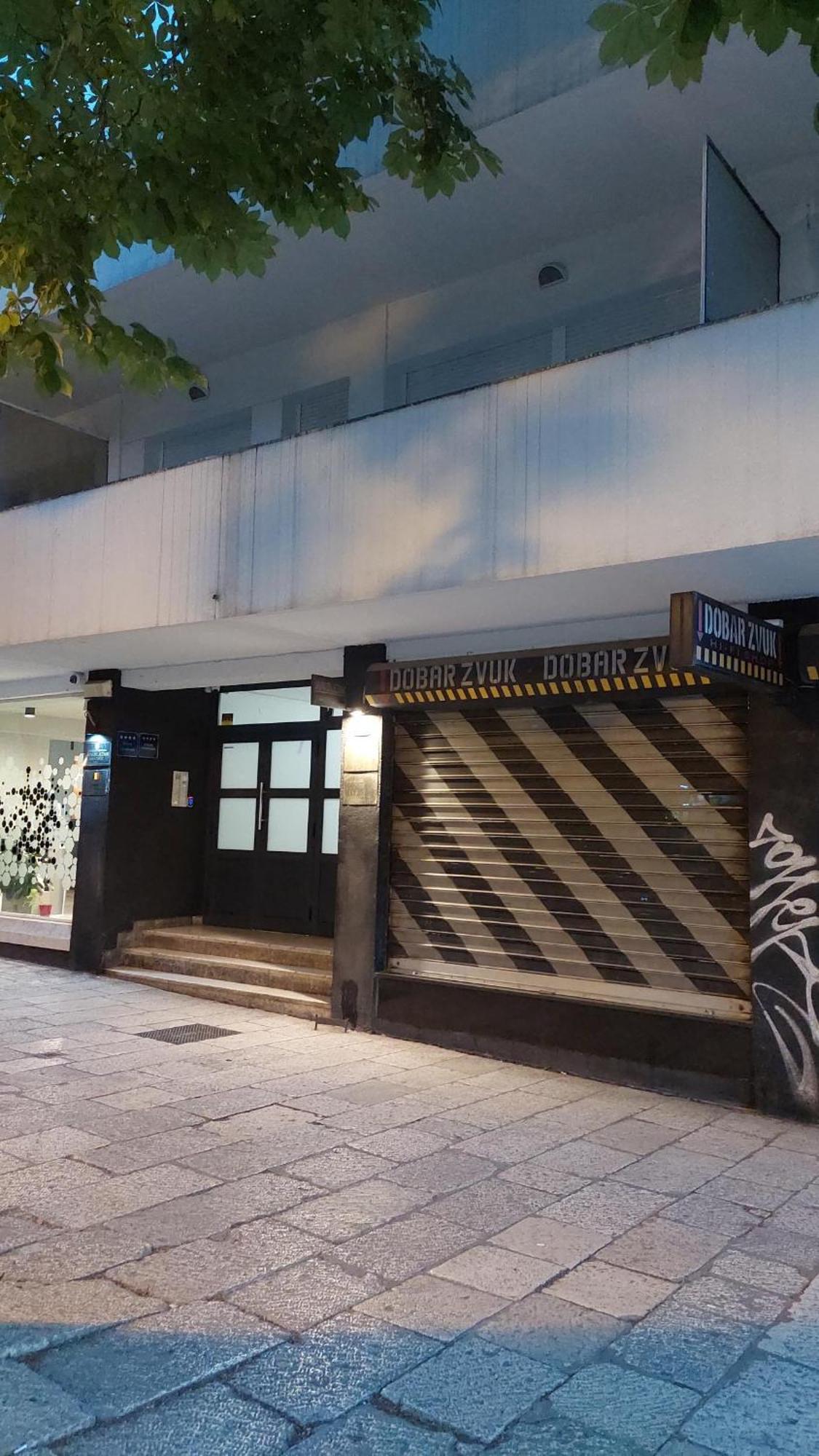 Room With Private Toilet And Terrace In City Center In Shared Apartment Split Exterior photo